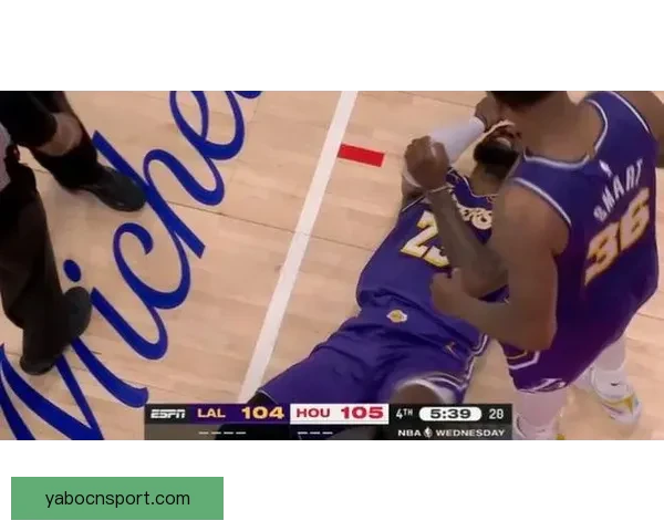 湖人豪取7连胜詹姆斯高效轰30分 多次炸扣激情庆祝完胜杜兰特